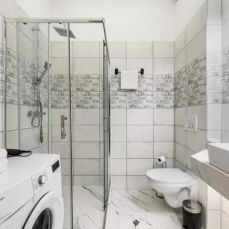 Lumina 4 Near The Art Museum