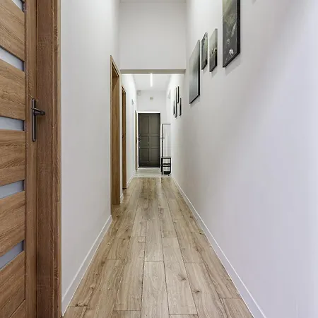 Lumina 4 Near The Art Museum Apartman