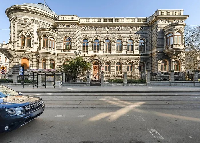 Lumina 4 Near The Art Museum * Łódź